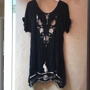 Boho Tunic Black with White/cream Embroidery, L/XL